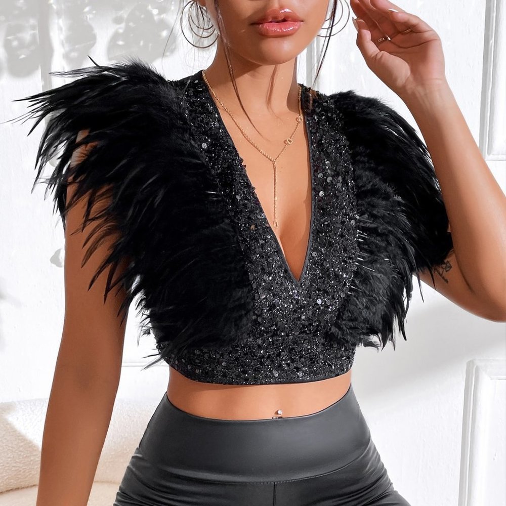 Black Party Womens Fuzzy Trim Zipper Back Crop Top - Picture 3 of 5